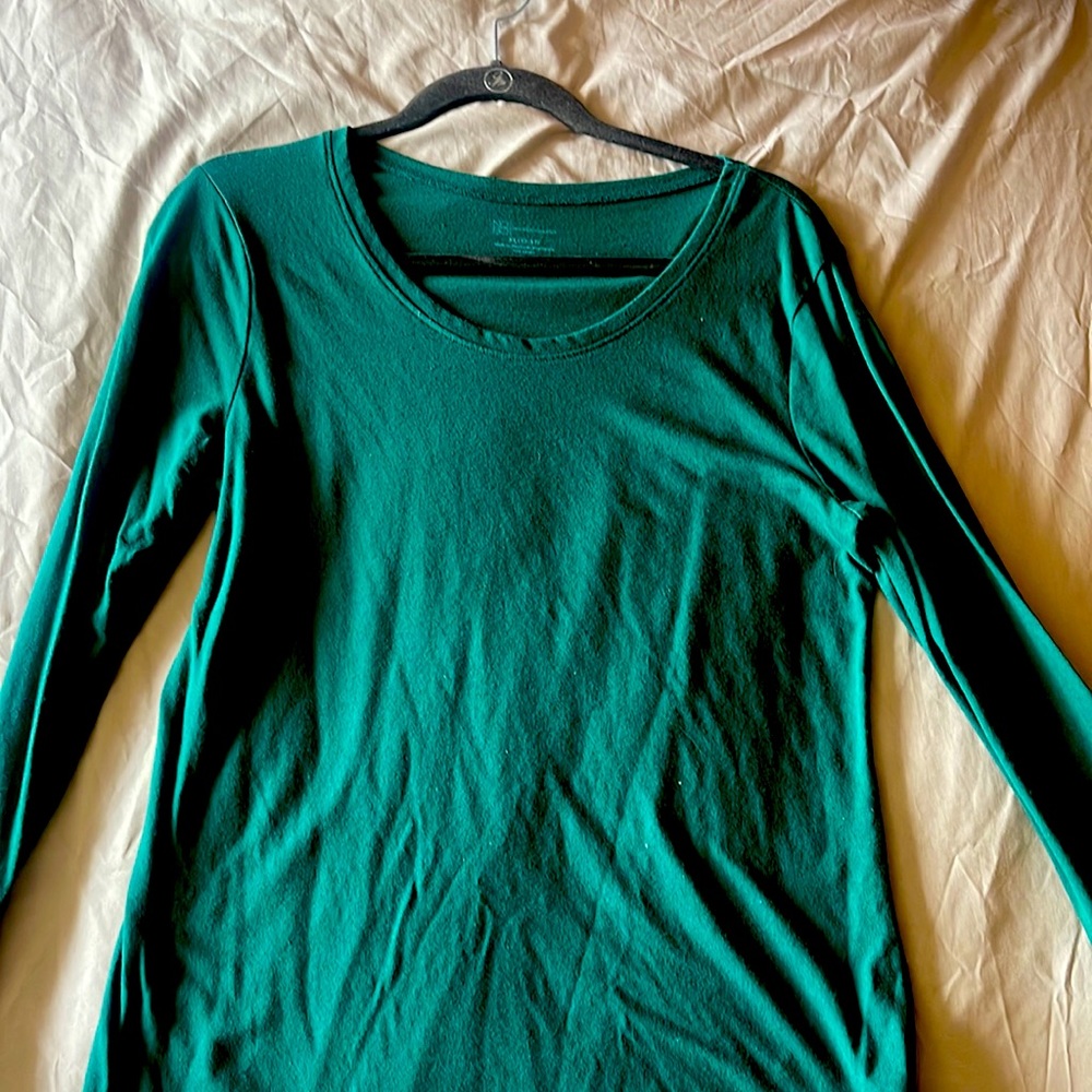 Long sleeve tee shirt